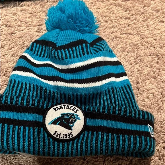 Three Beanies for one LOW price - Picture 4 of 8